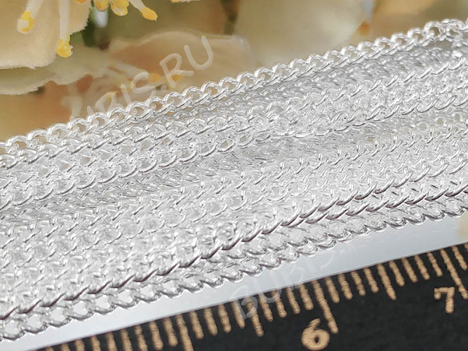 Цепочка I124 простая кручёная тонкая звено 2,7*2мм серебристая (Iron) (50см)