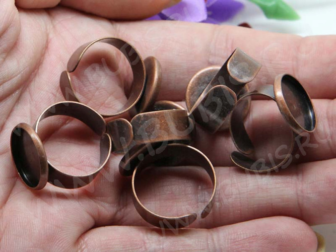 Основа (заготовка) для кольца 093 18мм с сеттингом 14мм античная медь (Brass)