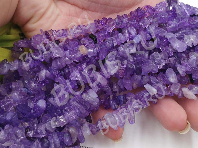 Крошка каменная 153 4-9мм Аметист яркий натуральный тонированный (нить 43-45см)