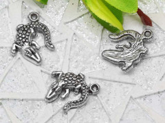 Подвеска Крокодил 01 16*13,5*3мм античное серебро (литьё)
