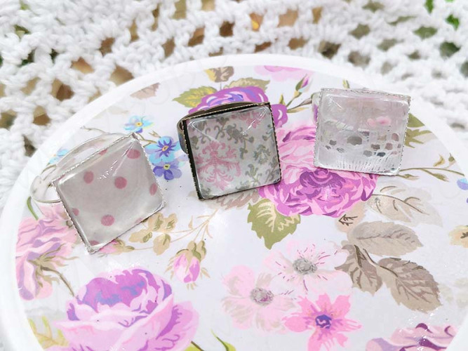 Основа (заготовка) для кольца 063 18мм с квадратным сеттингом 15,5*15,5мм светлая античная бронза (Brass)