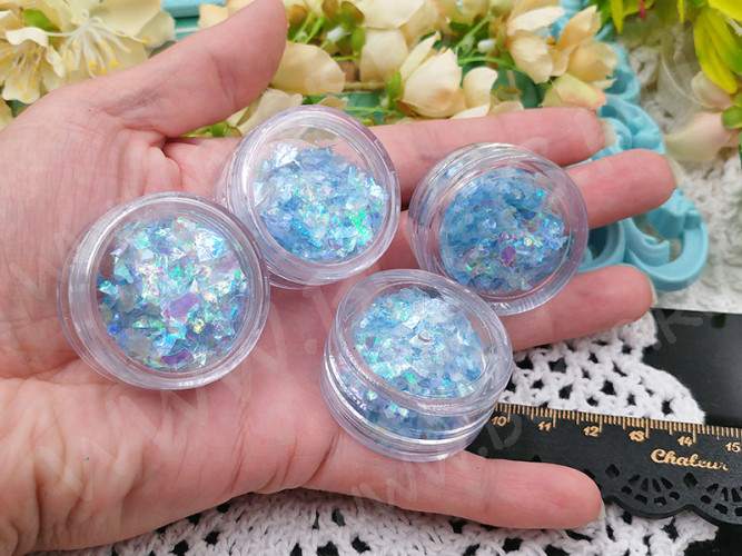 Наполнение для смолы и бутылочек 080 хлопья слюды пластиковые Bubis Crafts голубые с АВ (декор)