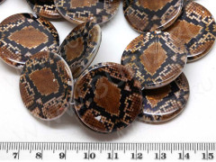 Бусина Круг 03 перламутр с принтом 30*30*4мм змея коричневая (перламутр и ракушки)