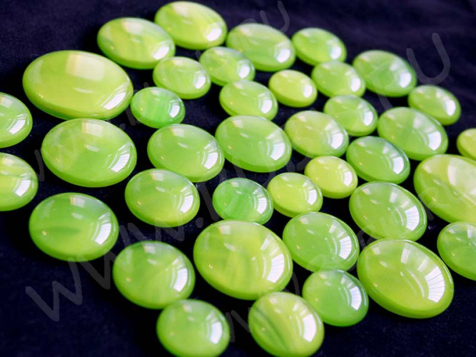 Кабошон Фьюзинг 351  Круглый 16-28мм Двухцветное Зеленый на прозрачном Волна