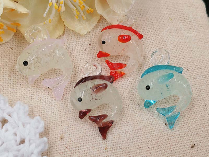 Подвеска Дельфинчик 01 3D светонакопительный 25*21*9,5мм св.розовый прозрачный (Lampwork)