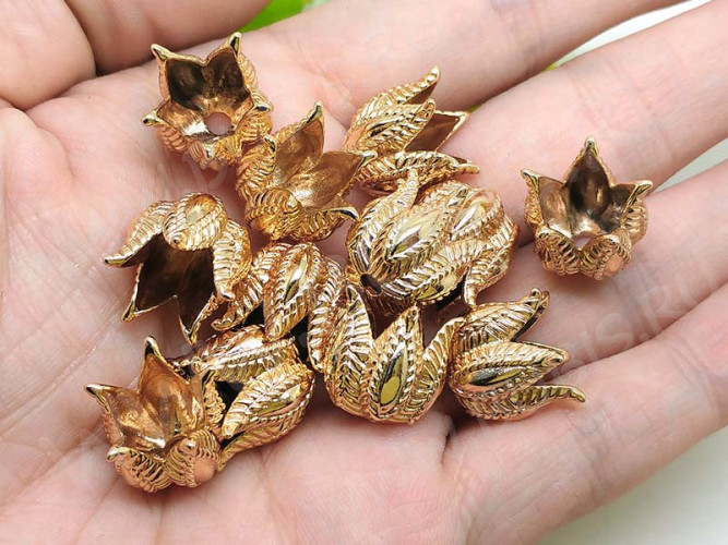 266 Шапочка простая 31 колокольчик винтажный Цветочек 14*14*14мм св.розовое золото (Milano LUX) (Brass с позолотой)