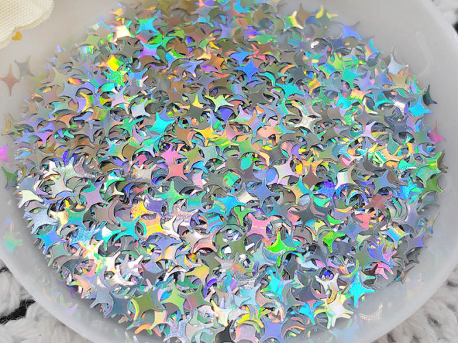 Наполнение для смолы и бутылочек 086 блёстки Звёздочки четырёхконечные 4мм серебристые голографические (украшения)