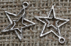 Подвеска Звёздочка 16 двусторонняя Звезда в звезде 22,5*20*1,5мм античное серебро (литьё)