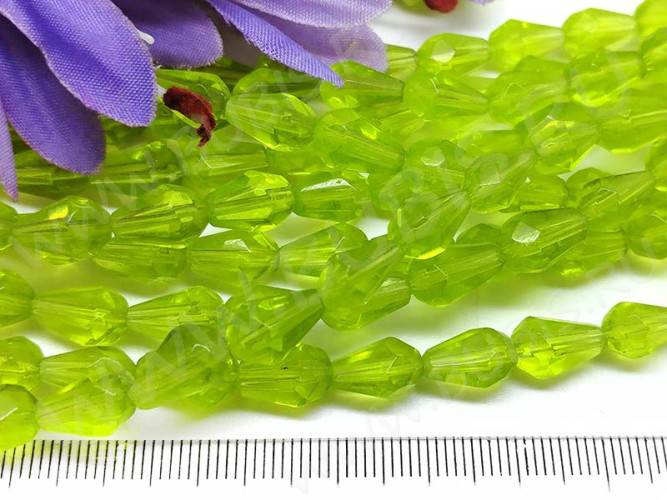 (ОПТ) Бусина Капля 14 гранёная 10*7*6мм св.жёлто-зелёная прозрачная (стекло) (НИТЬ)