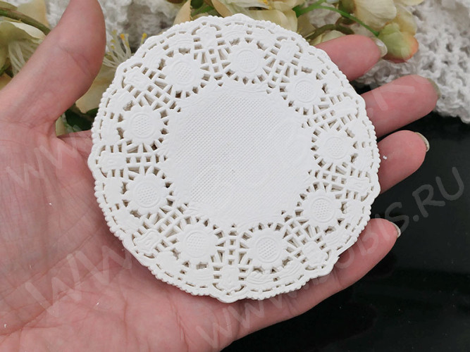 Салфетка для декора 03 ажурная 9см белая (бумага) (ок.50шт.)