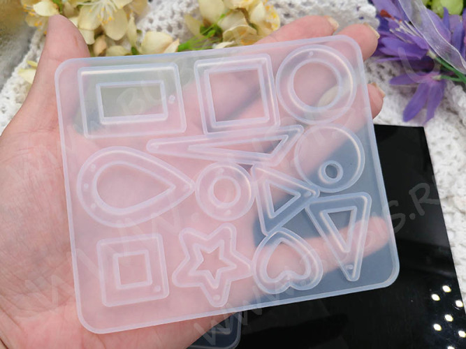 Молд 148 для эпоксидной смолы 11,8*9,8*4,5мм Подвески кулоны микс (силикон)