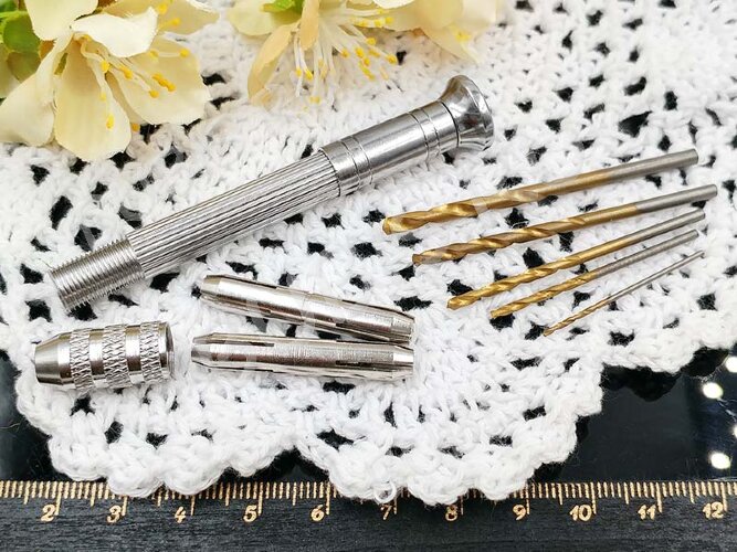 Сверлилка 06 ручная мини-дрель со сверлами 0,8-3мм (инструменты для бижутерии)