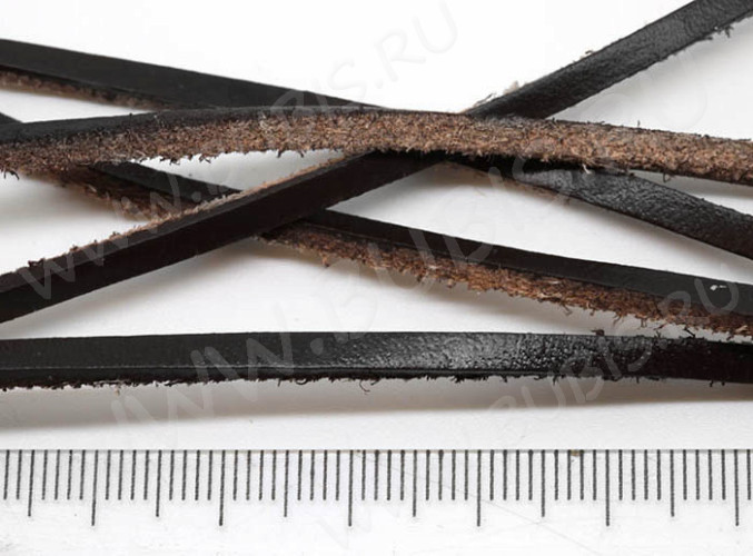 Шнур кожаный 19 полоска односторонний 3*2мм чёрный (1м)