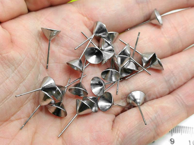 Пуссеты ("гвоздики") №150 с сеттингом-воронкой 8мм для риволи/страз 16*8*0,7мм цвет платины (хирургическая сталь) (1 пара)