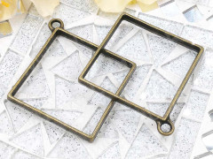 Подвеска Рамка 06 Ромб 48*44*3,6мм античная бронза (литьё)