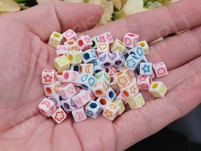 (СКИДКИ!!!) Бусина акриловая Кубик 11 6*6*5,5мм МИКС бело-цветной непрозрачный (акрил) (50шт.)