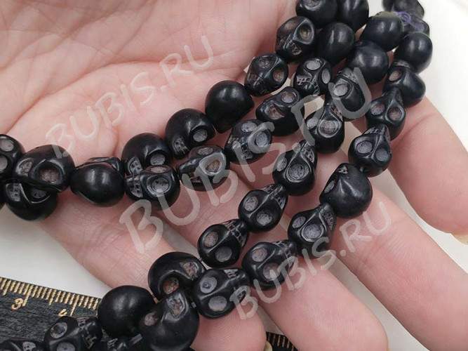 (СКИДКИ!!!) Бусина каменная Череп 08 Говлит синт. 10*9*8мм черный (камни) (10шт.)