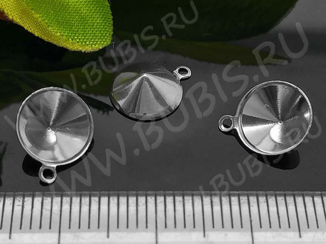 Подвеска-сеттинг Круг 34 воронка 8мм для риволи/страз 10,5*8,5*3мм цвет платины (хирургическая сталь)