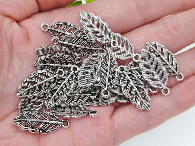 Подвеска Листик 46 резной 25*11*2,4мм античное серебро (литьё)