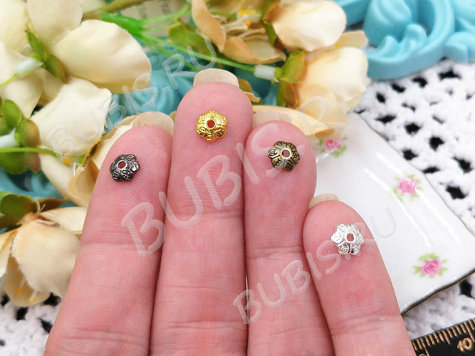 259 Шапочка маленькая с символами 6*6*1,8мм серебристая (литьё) (20шт)