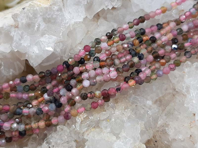 (ОПТ) Бусина округлая ГРАНЁНАЯ "каменный бисер" 2мм Турмалин натуральный (камни LUX) (НИТЬ)