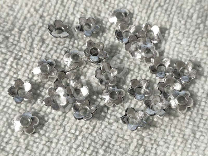 (СКИДКИ!!!) 173 Шапочка Цветочек 6,5*6,5*1,7мм античное серебро (литьё) (50шт.)
