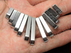 (ОПТ) Комплект каменных подвесок 02 12,5-30*4,5*3,8мм Гематит стальной (камни) (НИТЬ)