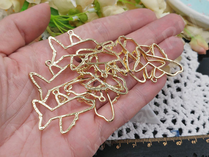 Подвеска Рамка 42 Самолётик 33*27,5*1,5мм золотистая (литьё)