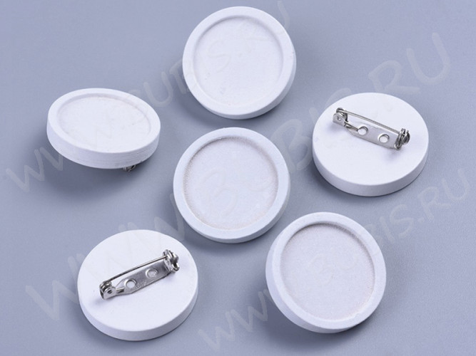 Основа (заготовка) для броши №119 булавка с деревянным сеттингом 25мм Круг 30*30*11мм белая (Хирургическая сталь и дерево)