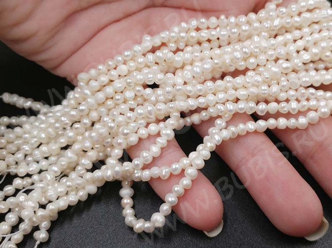 (ОПТ) Бусина Жемчуг 30 пресноводный фриформ 3-4мм белый натуральный (камни) (нить 34-35см)
