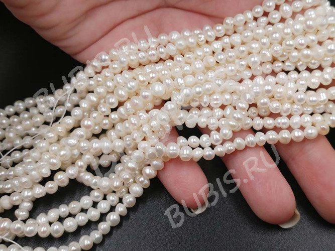 (ОПТ) Бусина Жемчуг 31 пресноводный фриформ 4-5мм белый натуральный (камни) (нить 34-35см)