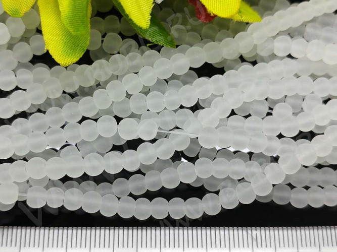 (СКИДКИ!!!) Бусина округлая матовая 4мм белая полупрозрачная (стекло) (50шт.)