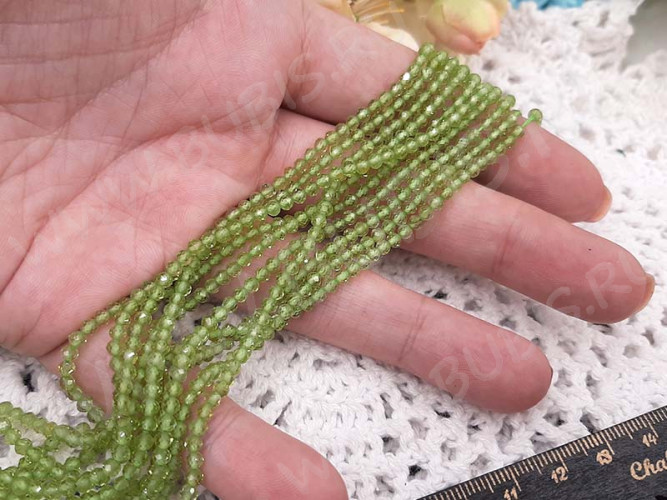 (ОПТ) Бусина округлая ГРАНЁНАЯ "каменный бисер" 3мм Хризолит натуральный (камни LUX) (НИТЬ)