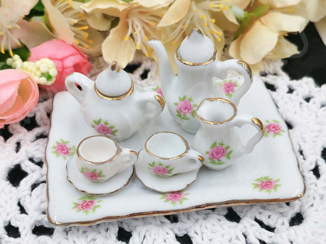 Фарфоровый сервизик 08 коробочка 100*75*19мм бело-розово-зелёный (керамика)