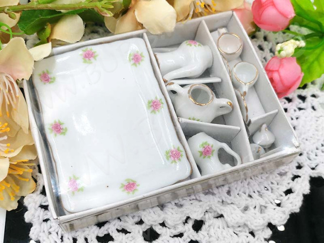 Фарфоровый сервизик 08 коробочка 100*75*19мм бело-розово-зелёный (керамика)