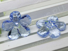 Бусина акрил Цветочек 20 гранёный 28*27,5*9мм св.синий прозрачный (акрил)