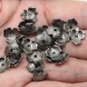 Купить (СКИДКИ!!!) 117 Шапочка Лепестки 11*11*2,5мм чёрный никель (литьё) (10шт) с доставкой по России