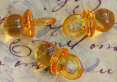 Подвеска Соска 02 3D 19,5*10*10мм оранжевая прозрачная (акрил)