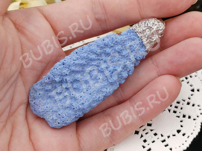 Кулон 0984 Коралл натуральный тонир. ветка с гальваникой 72*25*18мм св.сине-фиолетовый (камни)