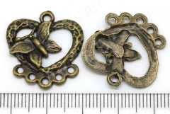 170 Коннектор (чендлер) Сердечко с бабочкой 23,5*22,2*2,3мм античная бронза (литьё)