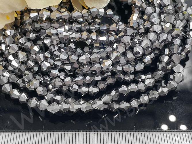 (ОПТ) Бусина кристалл Биконус гранёный 4*4мм Хрусталь т.серебристый непрозрачный (имитация Сваровски) (НИТЬ)