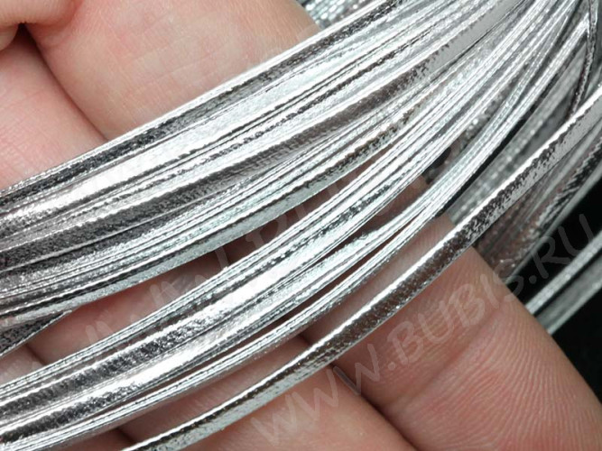 Шнур кожаный 25 мягкий кожзам полоска 2,8*1,5мм серебристый (1м)