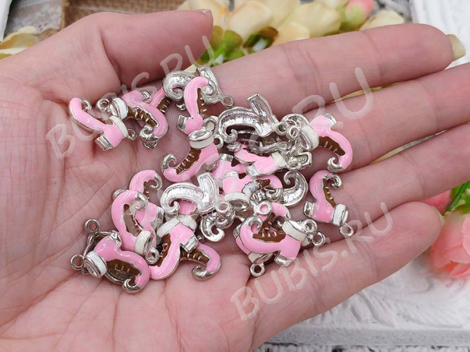 Подвеска Ботинок 01 15,5*13*3мм розово-белый (цветные подвески)