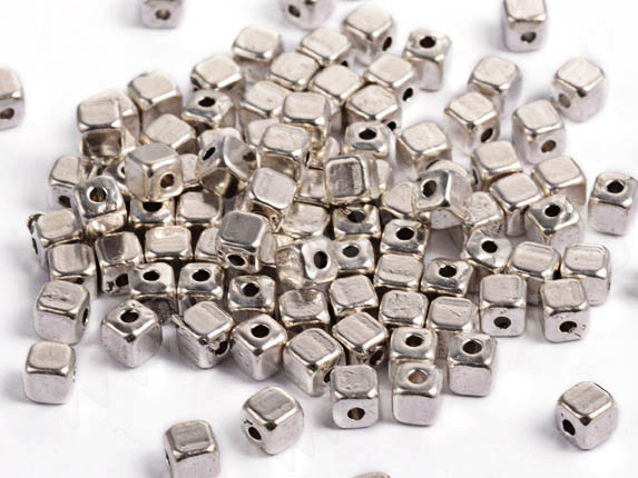 Бусина 103 Кубик маленький 4*4*4мм античное серебро (литьё) (10шт.)