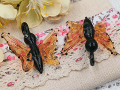 Кулон Бабочка 02 39-40*33-38мм св.коричнево-чёрная (Lampwork)