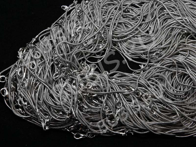 Шнур с замочком 19 Цепочка для кулона 1,2мм цвет платины (Brass) (43см)