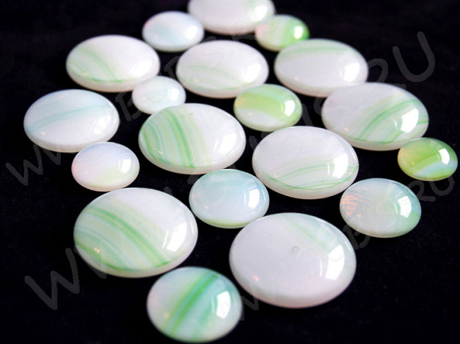 Кабошон Фьюзинг 495  Круглый 16-28мм Зеленый светлый белый Узор морская волна OA LGN
