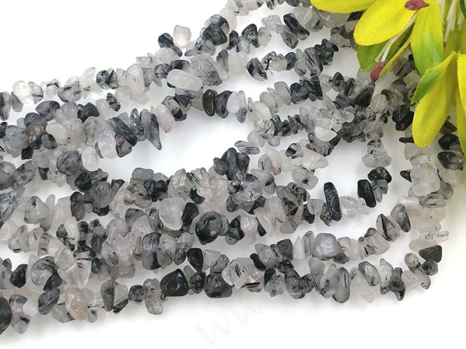 Крошка (галтовка) каменная 168 5-9мм Кварц с шерлом натуральный (камни) (нить 43-45см)