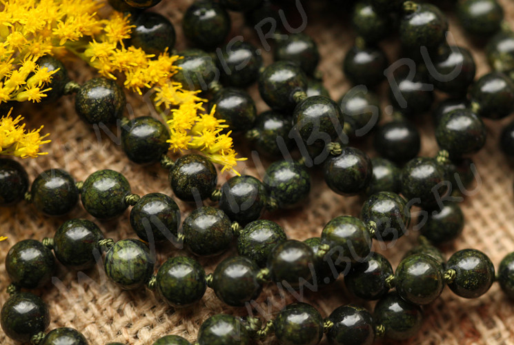 (ОПТ) Бусина округлая 8мм Змеевик тёмный (камни) (НИТЬ)