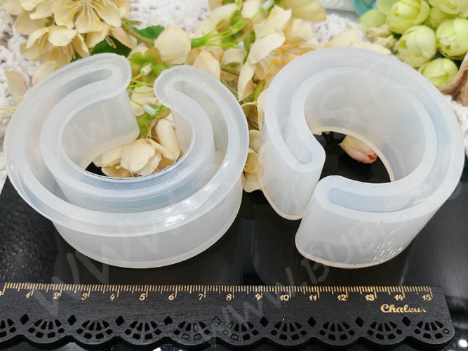 Молд 165 для эпоксидной смолы Браслет широкий разъёмный 80*67*36мм (силикон)